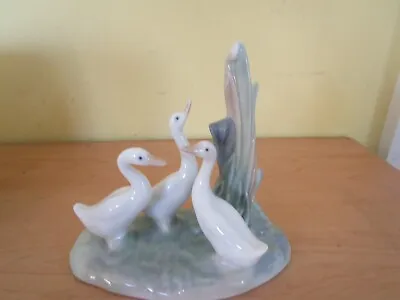 Buy Nao Lladro Goose/Duck Ornament • 8£