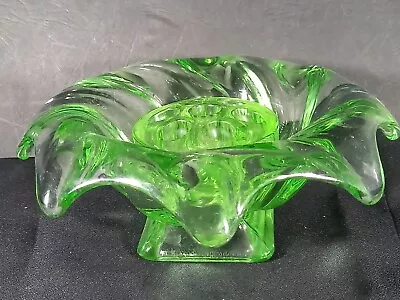 Buy Vintage Art Deco Bagley Green Glass  Posy Bowl Vase With Frog  • 10£