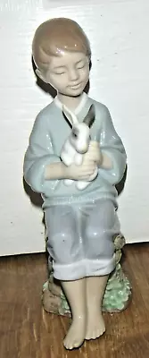 Buy Lladro Figurine ~.8287 ~ Every Bunny Needs Somebody ~ Boy ~ Excellent ~ RARE • 49.99£