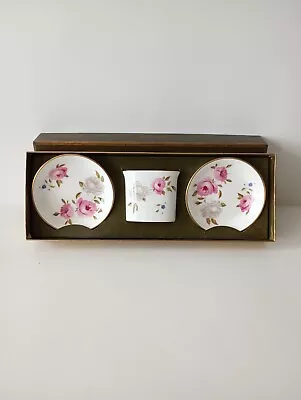 Buy ROYAL WORCESTER Bone China Porcelain Set 3 Decorative Plates Vase 1974 Vintage • 53£