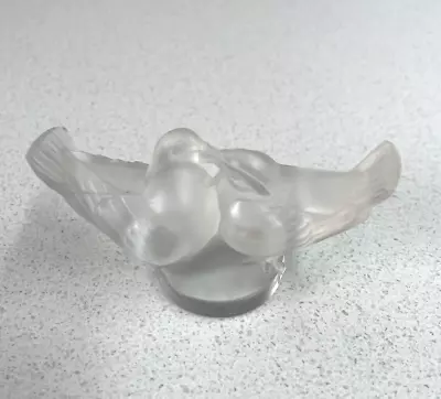 Buy Lalique Frosted Crystal Kissing Doves Birds Small Ornament WITH DAMAGE • 50£