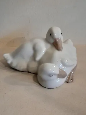 Buy Nao By Lladro   Resting Ducks . 1982. Retired.  Excellent Quality. • 14.99£