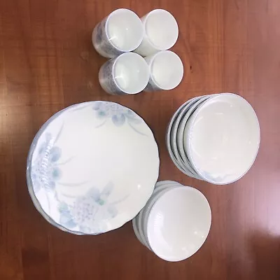 Buy Chinese Dinnerware 16pc Place Setting White With Pale Blue Hydrangea Pattern • 170.70£