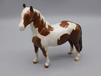 Buy Beswick Pinto Skewbald Pony 1373  • 74.99£