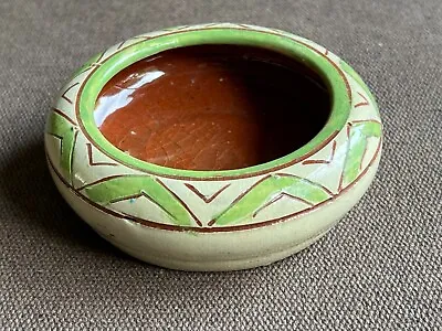 Buy Unusual Welsh Rumney Pottery Slipware Bowl • 18£