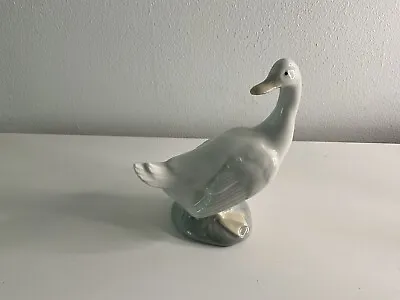 Buy Nao/ Lladro Fine Porcelain Goose Figure • 6.50£