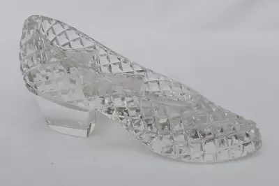 Buy Cut Glass Decorative Slipper • 6£