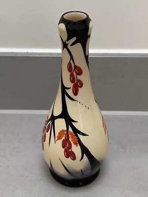 Buy Moorcroft Black Ryden 1st Anniversary Vase - First Class - Le Number 23 / 30 • 50£