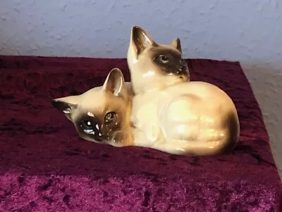 Buy Doulton Two Siamese Kittens Little Group - Ornament/Paperweight Model No 1296 • 6.50£