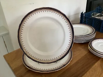 Buy Aynsley 'Leighton' Bone China Scalloped Pattern Dinner Plates 10.4  X 2 • 10£