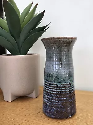 Buy Gabrielle Oliver Cambridge Handmade Studio Pottery Blue Drip Glazed Ribbed Vase • 7£
