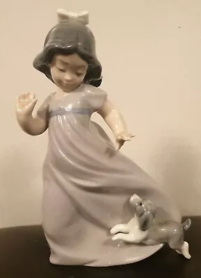 Buy Lladro Nao RETIRED #1028 Girl Followed By Puppy Great Condition • 20£