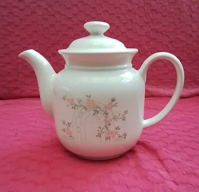 Buy Bilton’s 7 Inch Tea / Coffee Pot -  Cream / Pink Floral Rose Trellis Design • 10.95£