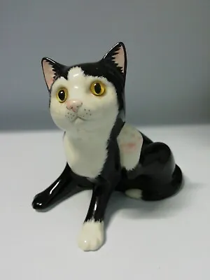 Buy Black & White Cat China Scratching Leg Raised Ceramic Ornament • 9.99£