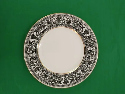 Buy Wedgwood 'Florentine Black' Dinner Plate - 10 3/4  In Diameter • 43.23£