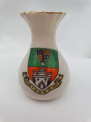 Buy Crested China Vase - Windsor • 4£