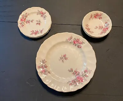 Buy Vintage Set Of Johnson Brothers Made In England Porcelain Dinnerware Set • 43.16£