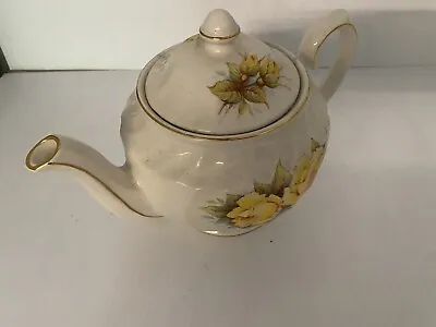 Buy Windsor English Teapot With Yellow Roses  • 37.88£