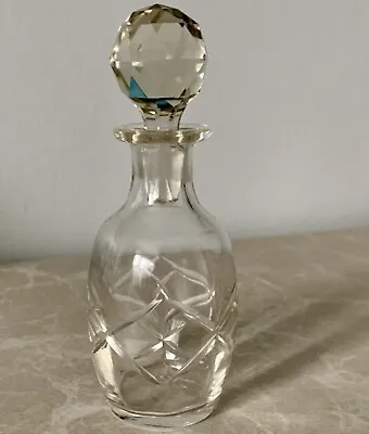 Buy Vintage Cut Glass Perfume Bottle Decanter • 5.99£