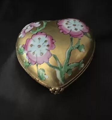 Buy Limoges France 24-Karat Gold Finish Hand Painted Porcelain Heart Shaped Box • 66.41£