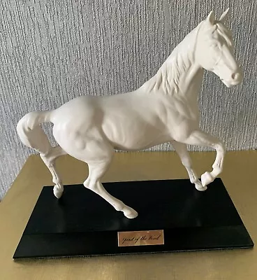 Buy ROYAL DOULTON HORSE SPIRIT OF THE WIND ON BASE No. DA 57B WHITE MATT PERFECT • 55£