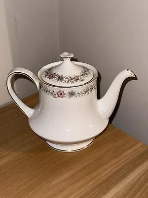 Buy Royal Albert Paragon Fine Bone China Teapot “Belinda” Pattern - 2 Pint • 15£
