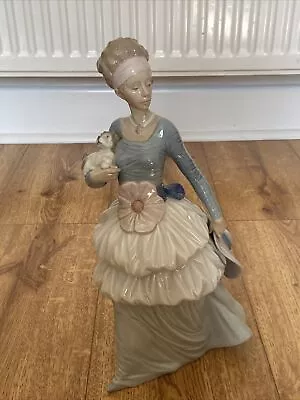 Buy VINTAGE NAO BY LLADRO Betsy 1132 Lady Holding Dog • 200£