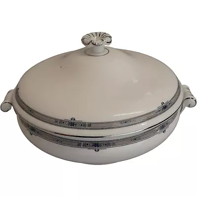Buy Wedgwood Amherst Covered Serving Dish / Tureen • 24.99£