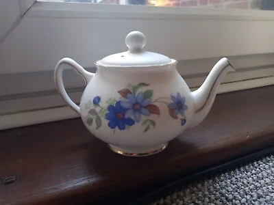 Buy Duchess Sapphire Bone China Tea Pot 1.5 Pints • 15£