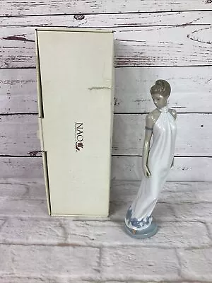 Buy Nao By Lladro Elegance Figurine No 1205 Made In Spain SU689 RARE 31cm • 44.99£