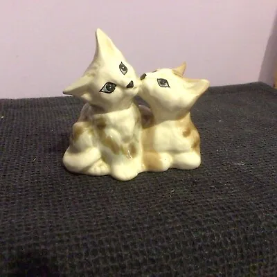 Buy Vintage MCM Szeiler Kissing Cats / Kittens Porcelain Figurine  • 14.99£