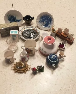 Buy Miniature China Ornaments • 20£