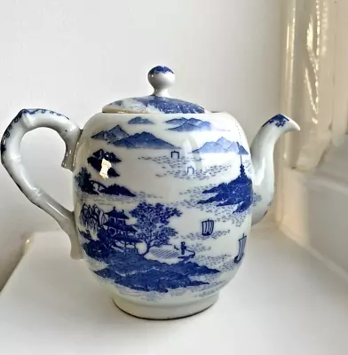 Buy ❤️ ANTIQUE Chinese TEAPOT Porcelain Circa 1860 • 94£