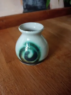 Buy Moffat Scotland Studio Pottery Earthenware Swirl Bud Vase • 10£