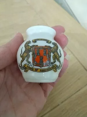 Buy WH Goss Crested Ware Model Of Saxon Urn - Arms Of Aberdeen • 2.50£