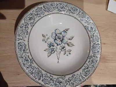 Buy 4 Queens Jardinet Fine China Dishes • 5£