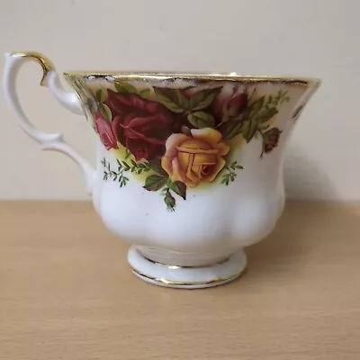 Buy Replacement Original Royal Albert Old Country Roses Cup • 8£