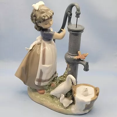 Buy Lladro Porcelain Figurine Summer On The Farm 5285 Girl Pumping Water For Geese • 109.95£
