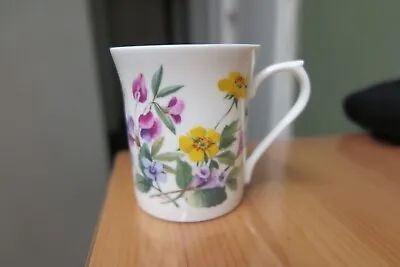 Buy Lovely  Fine Bone China - Queens -  Royal Horticultural Society - Mug • 4.99£