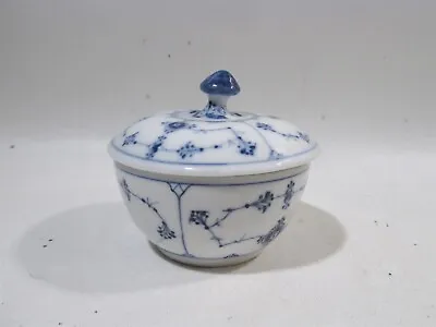 Buy C1900 Royal Copenhagen Plain Blue Fluted Sugar Bowl #239 • 113.66£