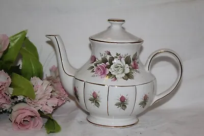 Buy 11066D Vintage Arthur Wood  Tea Pot White Pink & Gilt 17cm Very Pretty • 30£