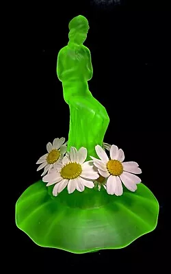 Buy Beautiful ART DECO URANIUM GLASS SEMI NUDE LADY FLOWER POSY FROG Green FIGURINE • 50£