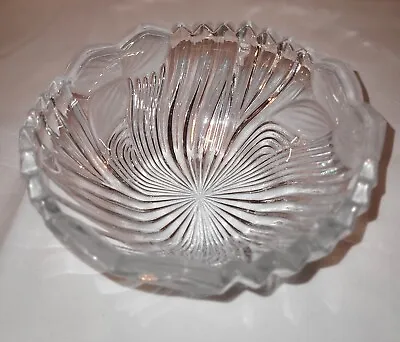 Buy MIKASA Oval Crystal Frosted Flowers Deep Ribs Sawtooth Rim Candy Nut Bowl • 11.51£