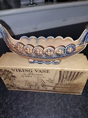 Buy Wade Viking Vase With Original Box • 25£