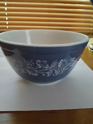 Buy Vintage PYREX #402 Colonial Mist Mixing Bowl  Blue With White Flowers  • 21.77£
