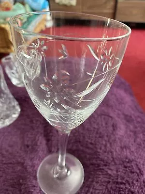 Buy Royal Doulton “ Flower Pattern “ 8.5” Crystal Wine Glass • 4.99£