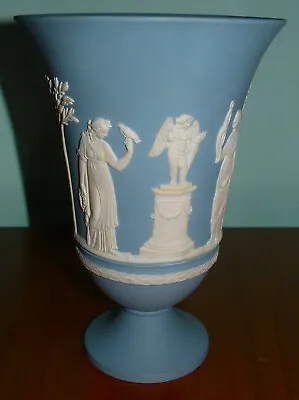 Buy Wedgwood Arcadian Pedastal Light Blue Vase • 24.99£