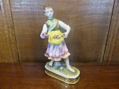 Buy EXCELLENT ANTIQUE Dresden FIGURINE - GIRL With FLOWERS - 17cms - Perfect • 49.95£