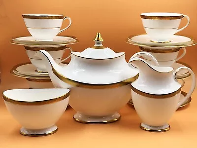 Buy Royal Doulton China 21 Piece Royal Gold Tea Set For 6. H4980. • 495£