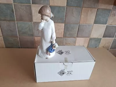 Buy Nao By Lladro Figurine Holding Her Toy Animal In Original Box • 6.50£